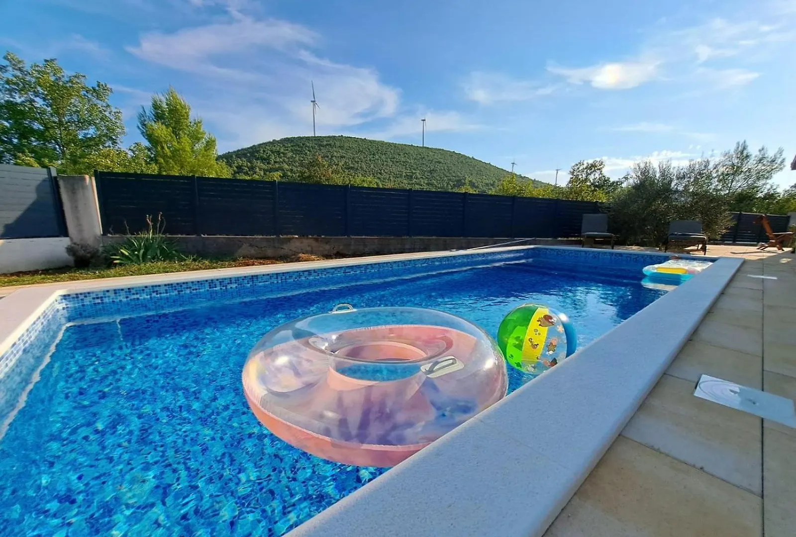 Kuca Mustra Villa Gornji Seget Holiday home