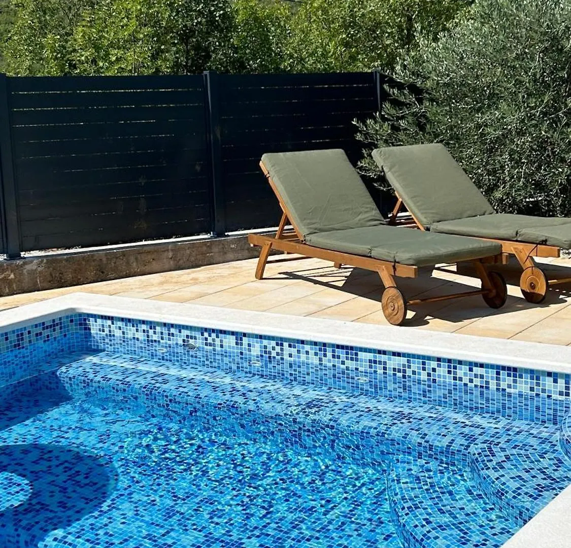 Holiday home Kuca Mustra Villa Gornji Seget